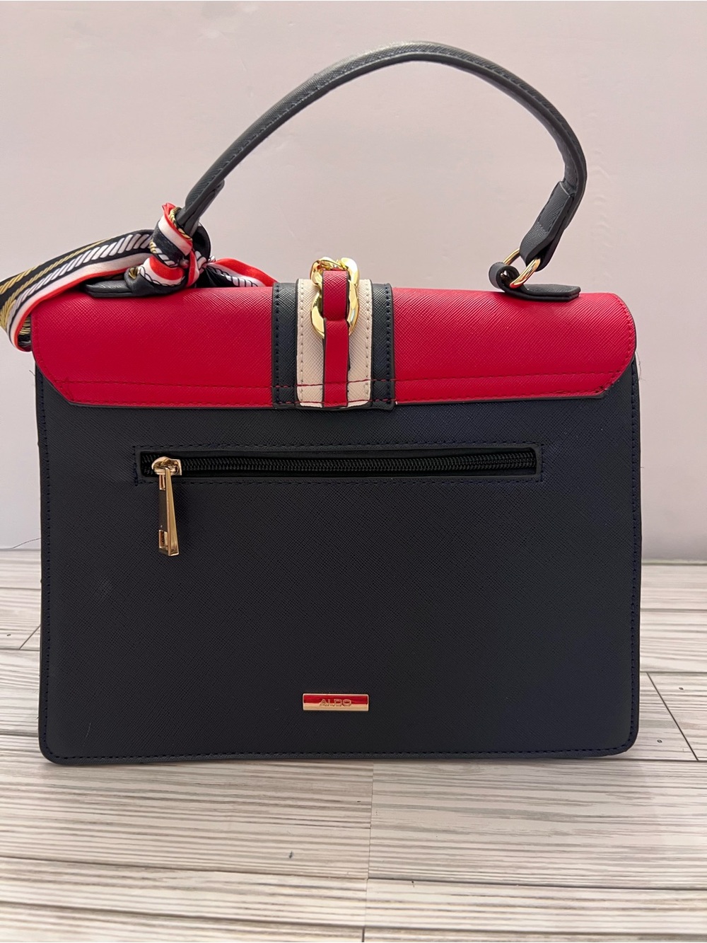 Gorgeous ALDO Cailla Top Handle Flap Satchel in a striking red, cream-white - Picture 5 of 10